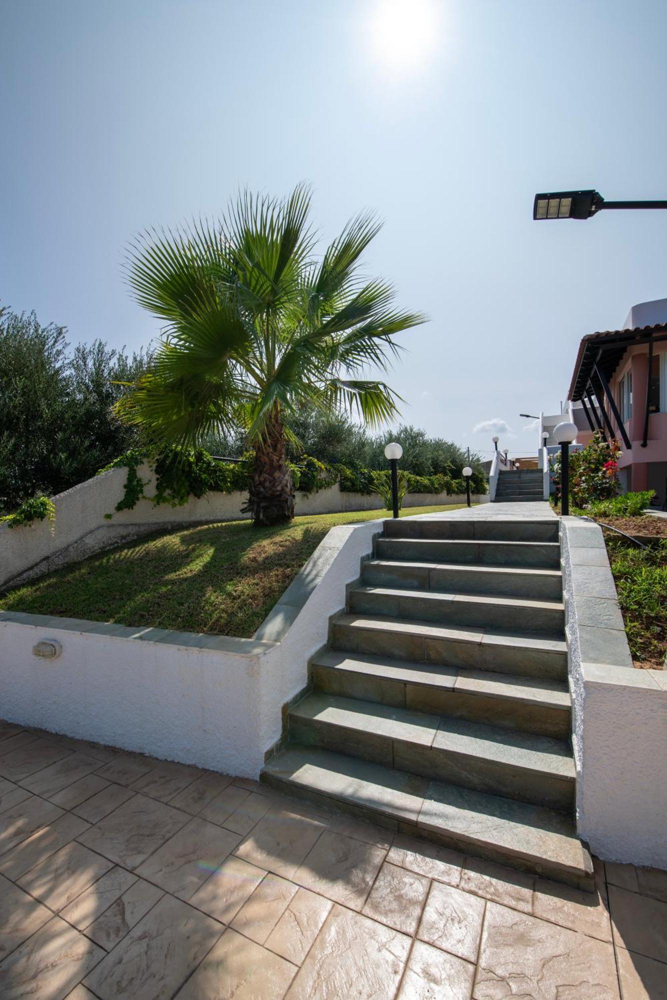 Villa Eleni 100M From The Sea Rapanianá Dış mekan fotoğraf